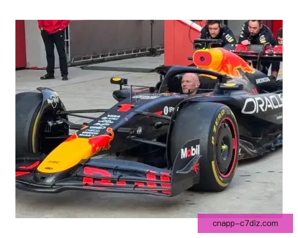 RB大宫时装秀联动红牛总部新品